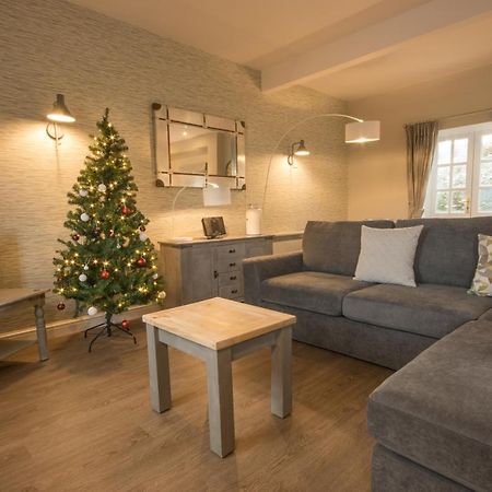 Peveril Cottage - Darwin Lake Holiday Village Матлок Екстериор снимка