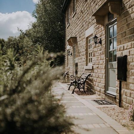 Peveril Cottage - Darwin Lake Holiday Village Матлок Екстериор снимка