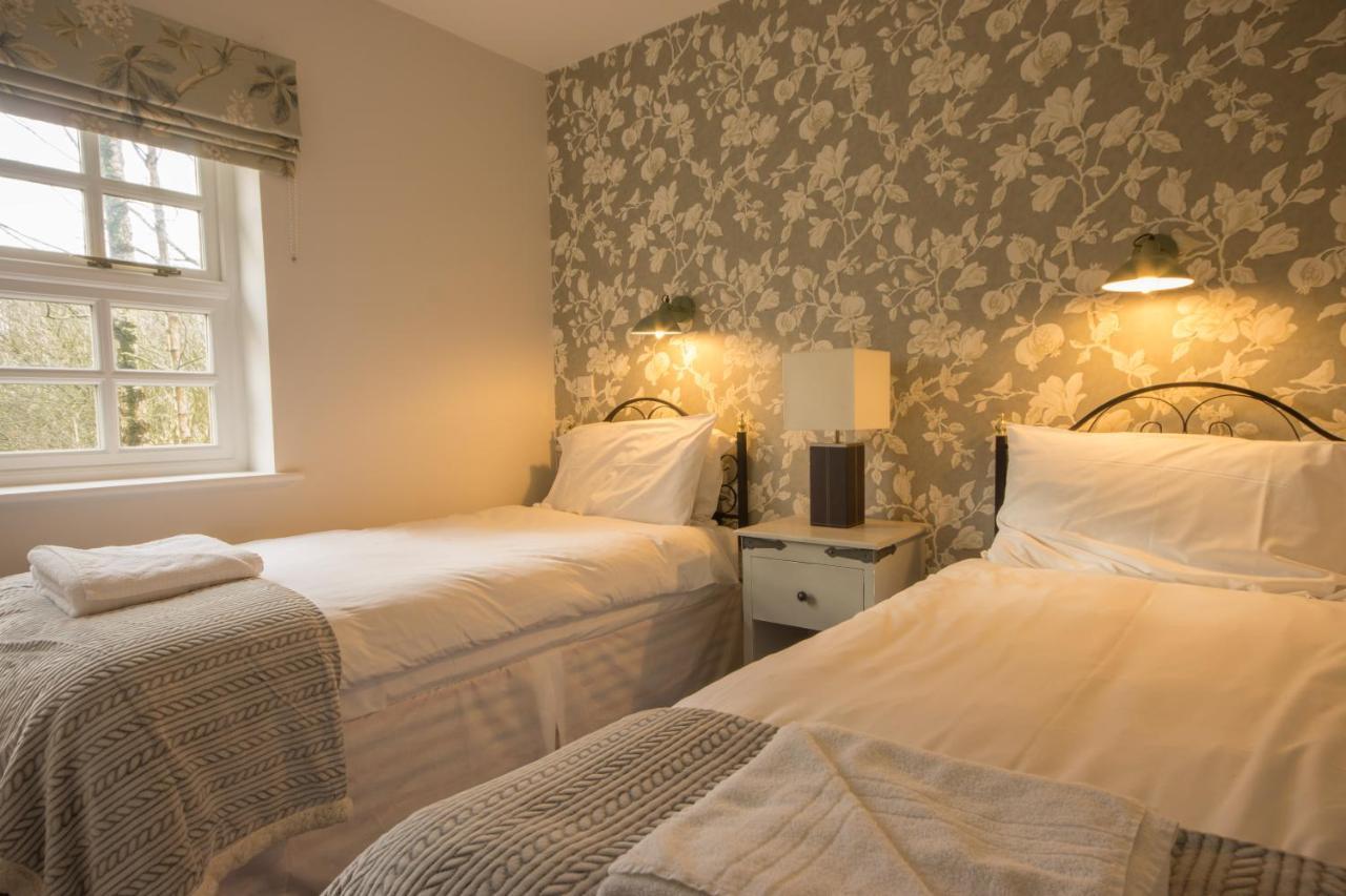 Peveril Cottage - Darwin Lake Holiday Village Матлок Екстериор снимка
