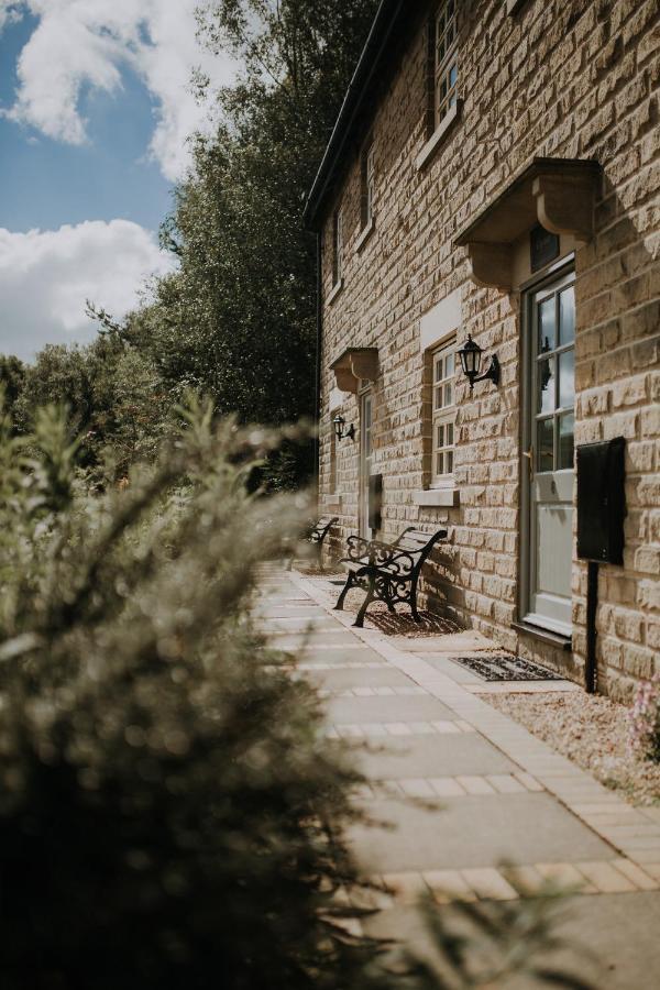 Peveril Cottage - Darwin Lake Holiday Village Матлок Екстериор снимка